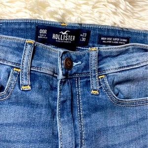 Women’s Hollister jeans size 23 inch